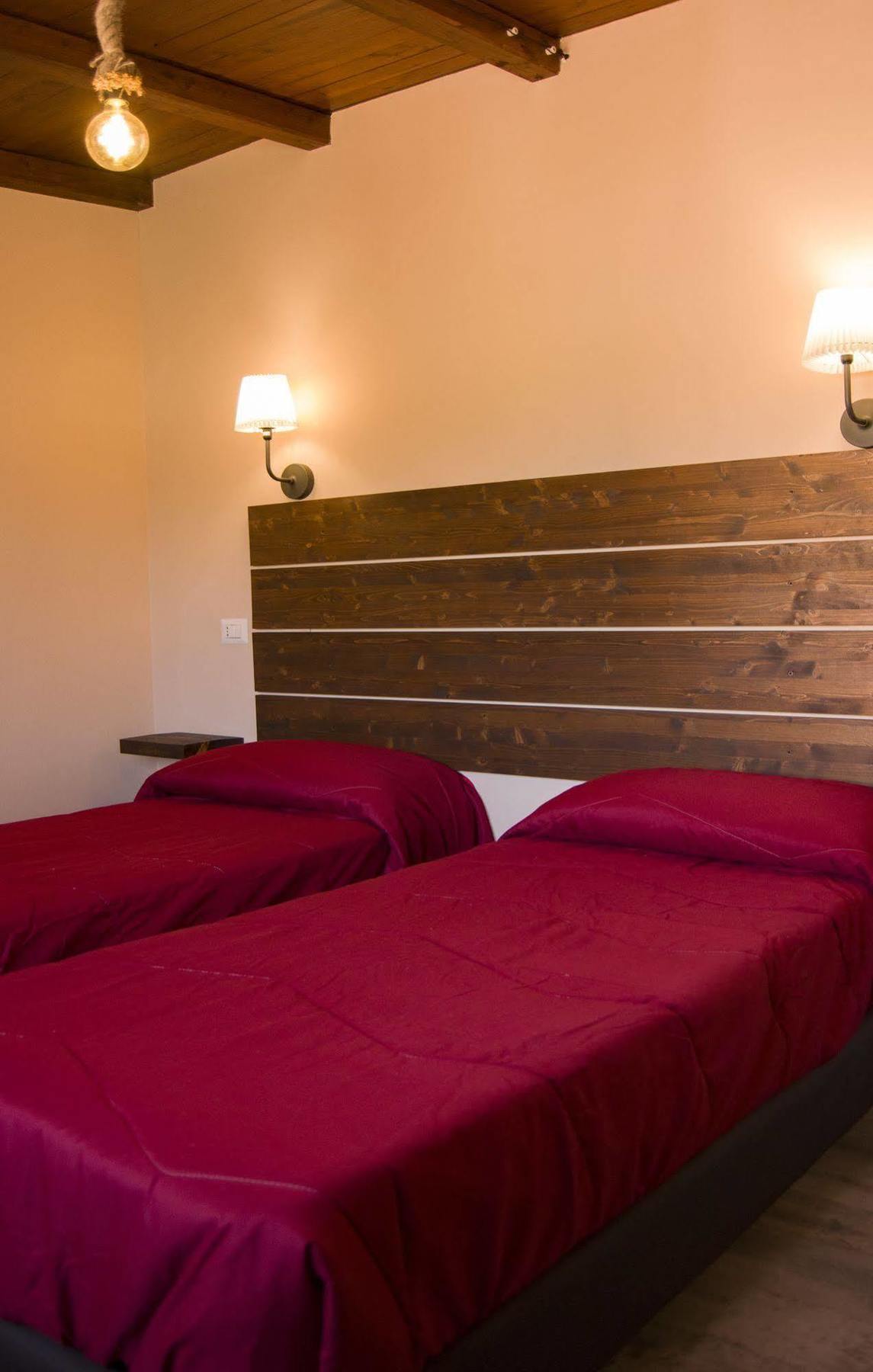 Sleep'N Go Hotel Fiumicino Bagian luar foto